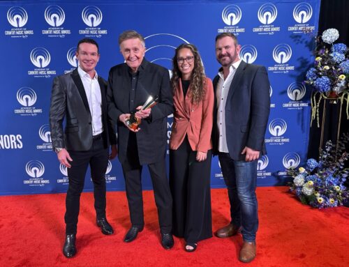 Bill Anderson Honored with ACM Icon Award at 19th ACM Honors